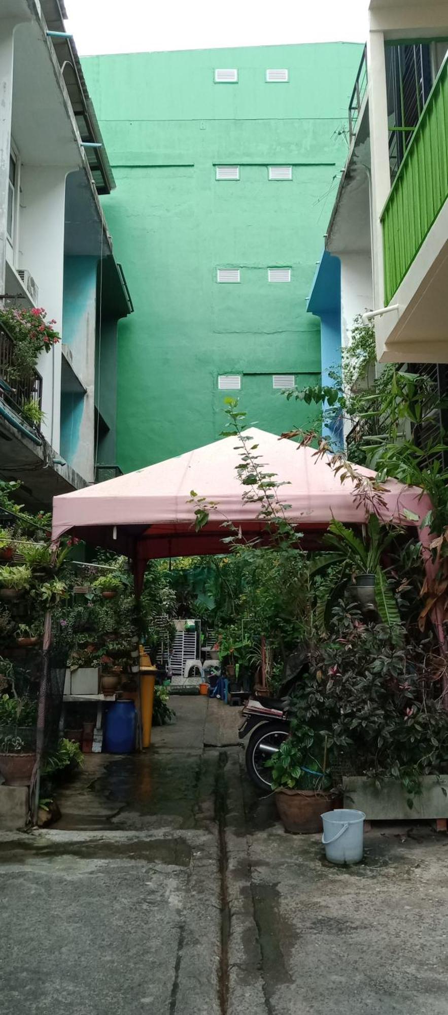 Nbh.@ Prannok Apartment Bangkok Luaran gambar